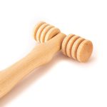 Wooden facial massager - T - Image 3